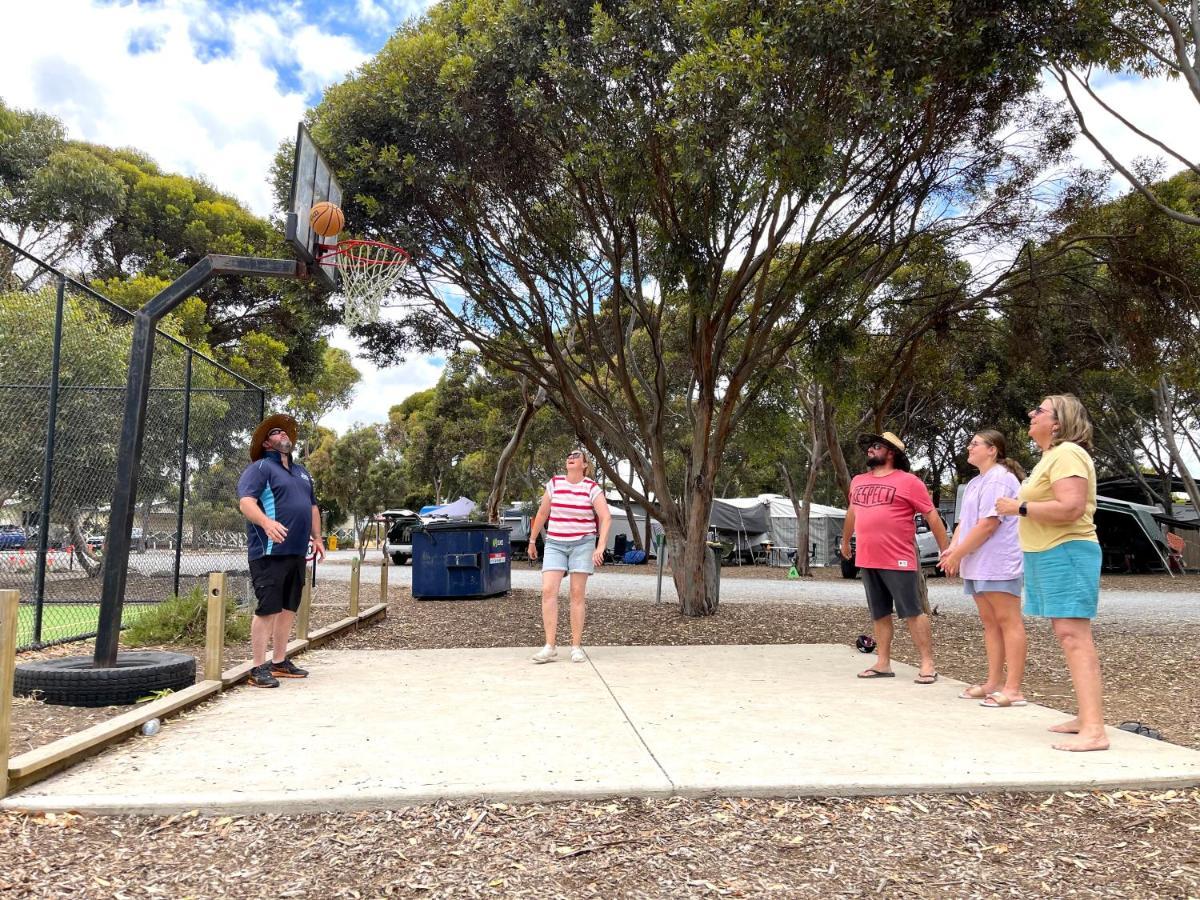 Big4 Port Willunga Tourist Park Aldinga Exterior foto