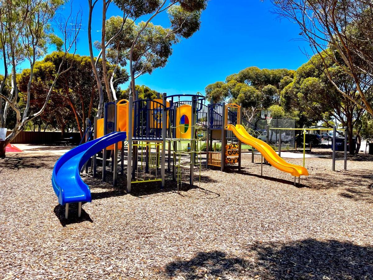 Big4 Port Willunga Tourist Park Aldinga Exterior foto