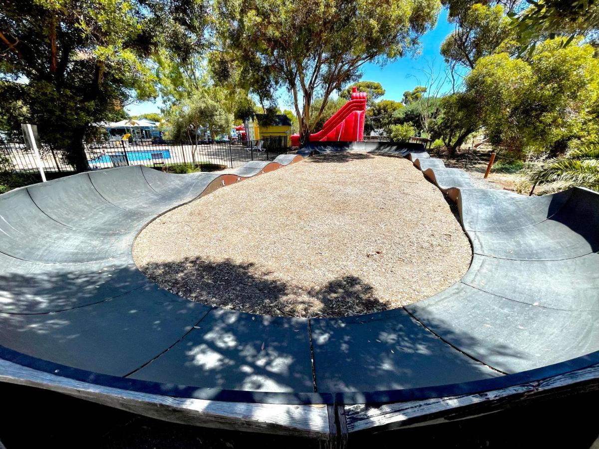 Big4 Port Willunga Tourist Park Aldinga Exterior foto