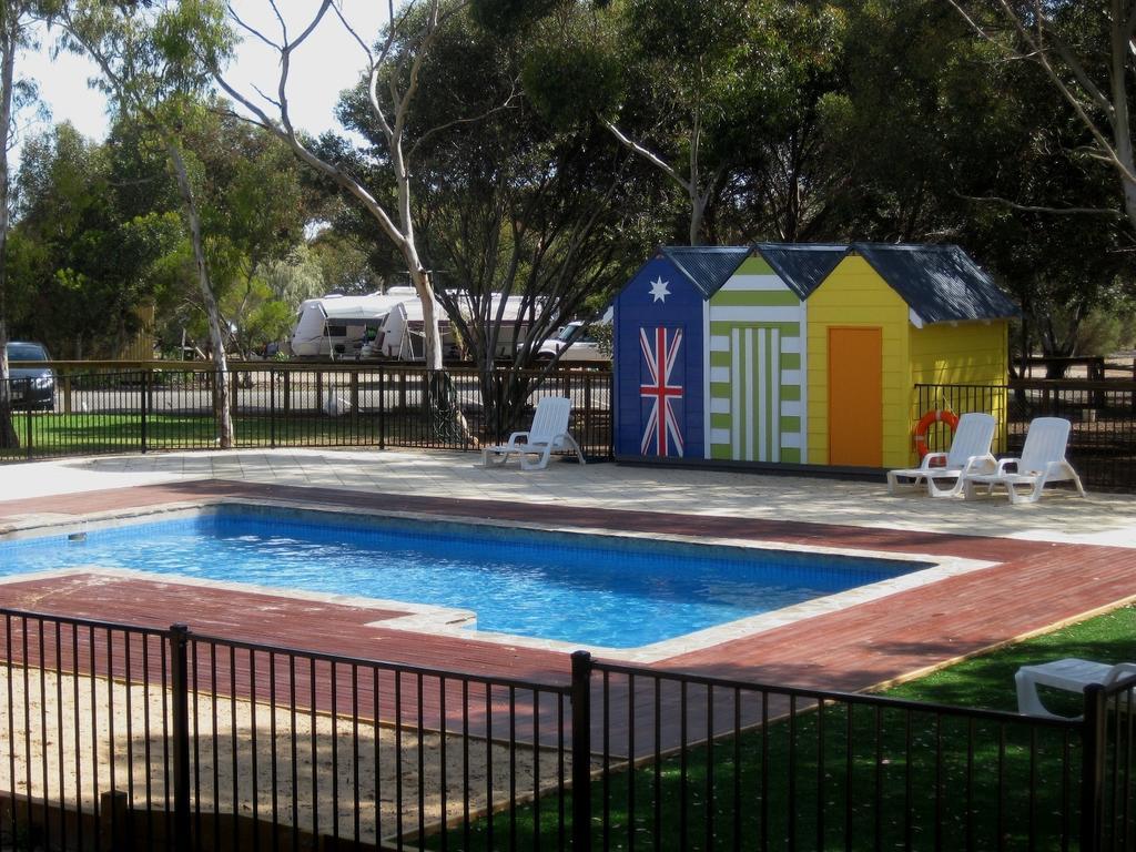 Big4 Port Willunga Tourist Park Aldinga Exterior foto